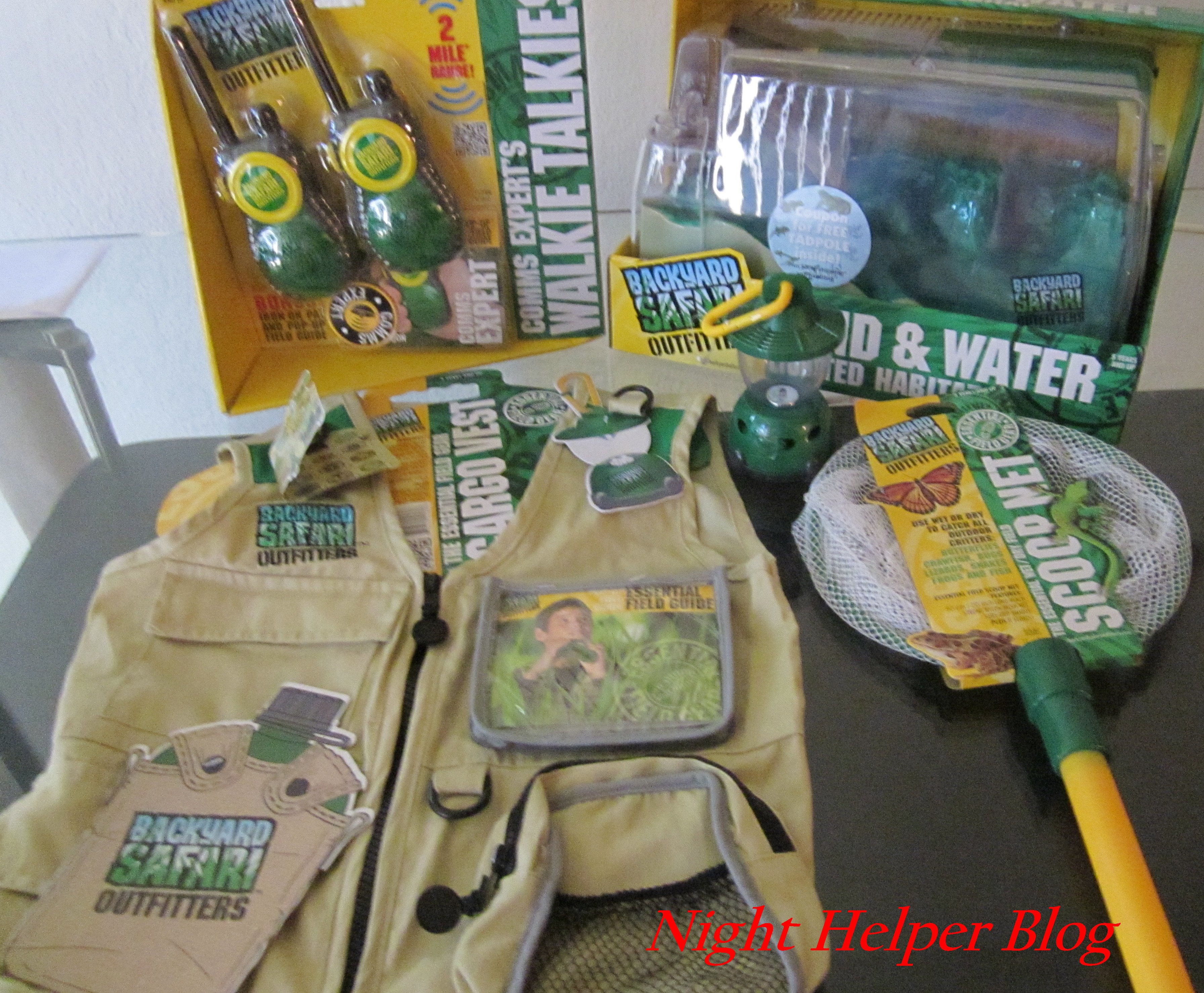 Its a Fun BackYard Safari OutFitters Giveaway, just for your little one